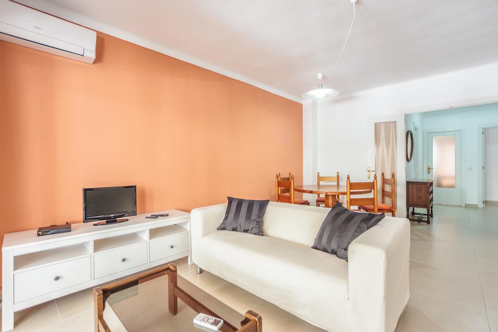 Apartamentos Obrador Colonia de Sant Jordi Room photo